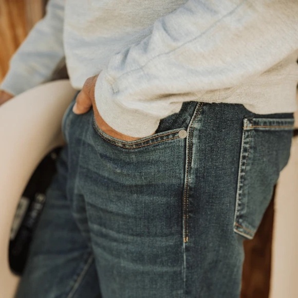 flint and tinder Other - Flint and Tinder Men's Slim Fit Blue Denim Jeans Size 33X30 Casual Comfort